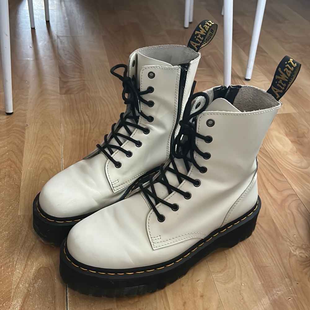 White dr martens -  size 11 womens - only worn once or twice! Just not into them
